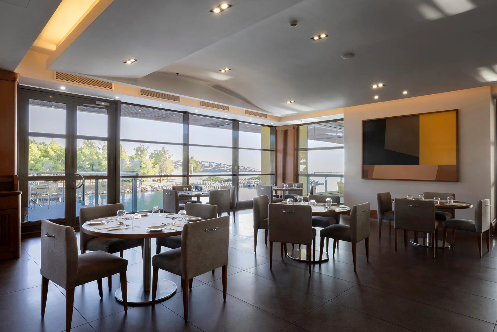 Athos Restaurant