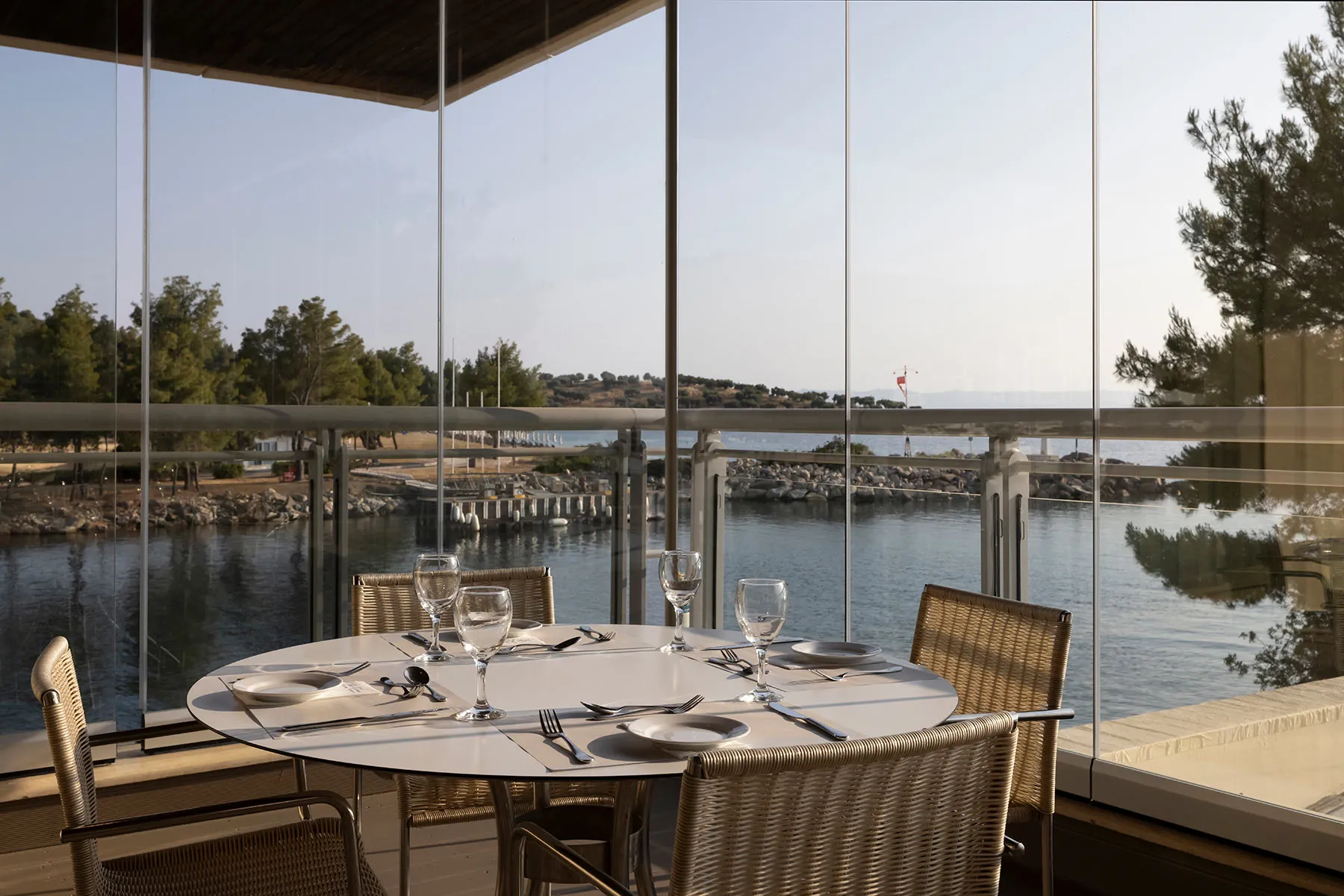 Athos Restaurant