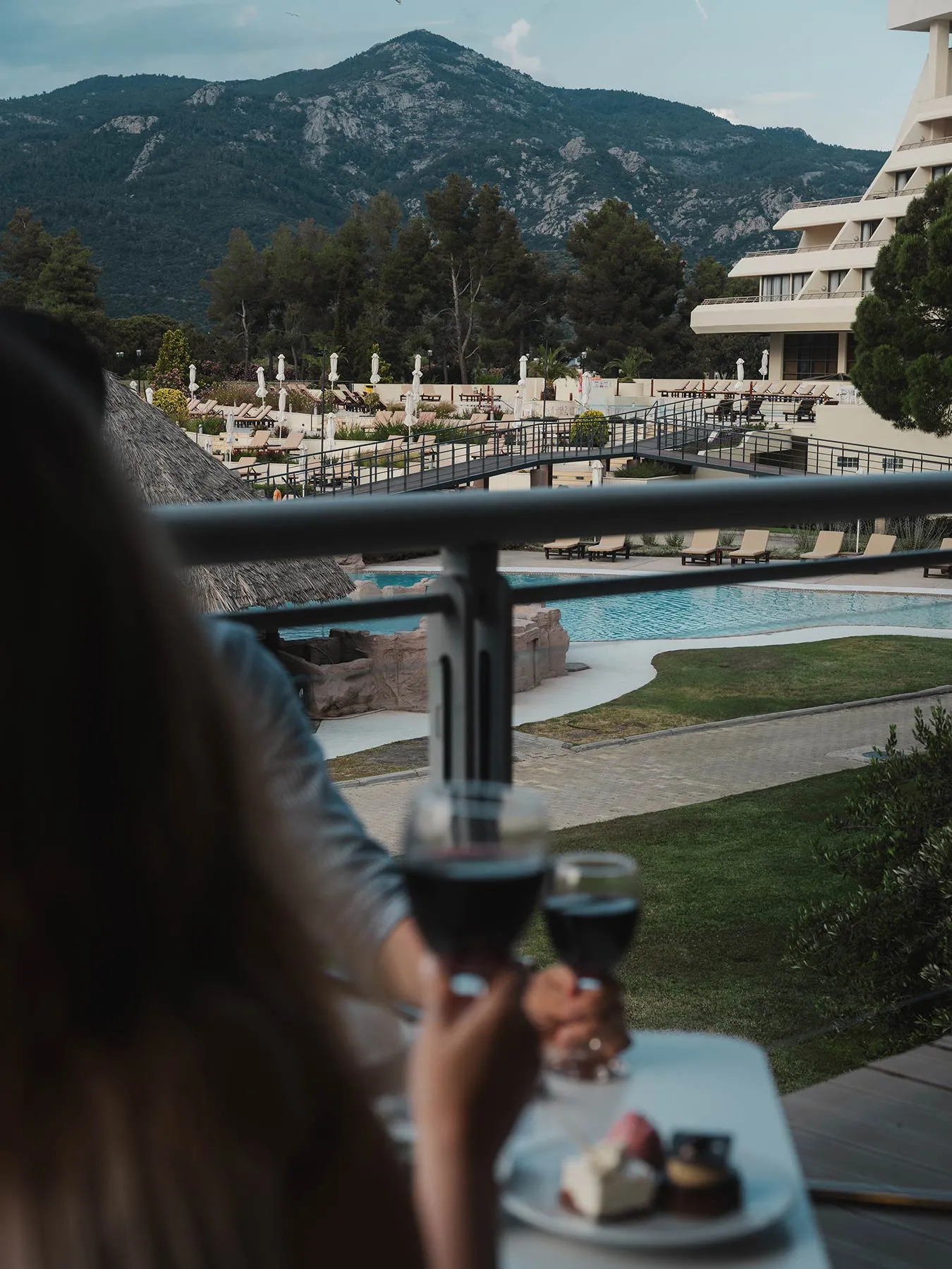 Pool Bar